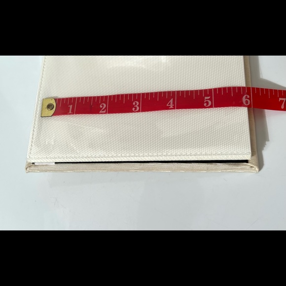 Special Occasion Pleated Satin Photo Album with Organza Flower Appliqué NEW - Picture 9 of 10